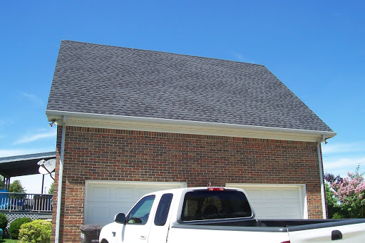 south+facing+garage+roof.jpg south+facing+garage+roof.jpg