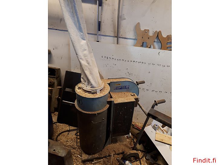 UI4NK6h.jpg UI4NK6h.jpg