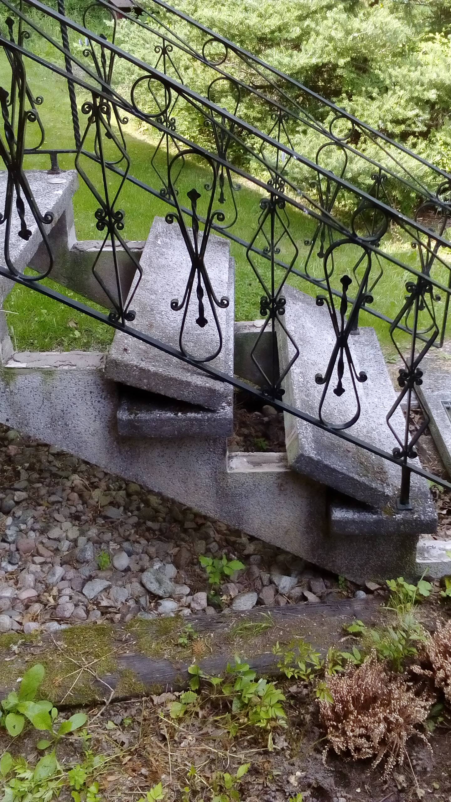 EoKrpsN.jpg EoKrpsN.jpg