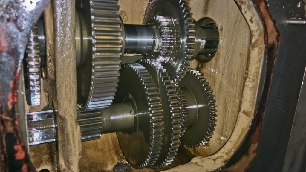 Uke5Wohh.jpg Uke5Wohh.jpg