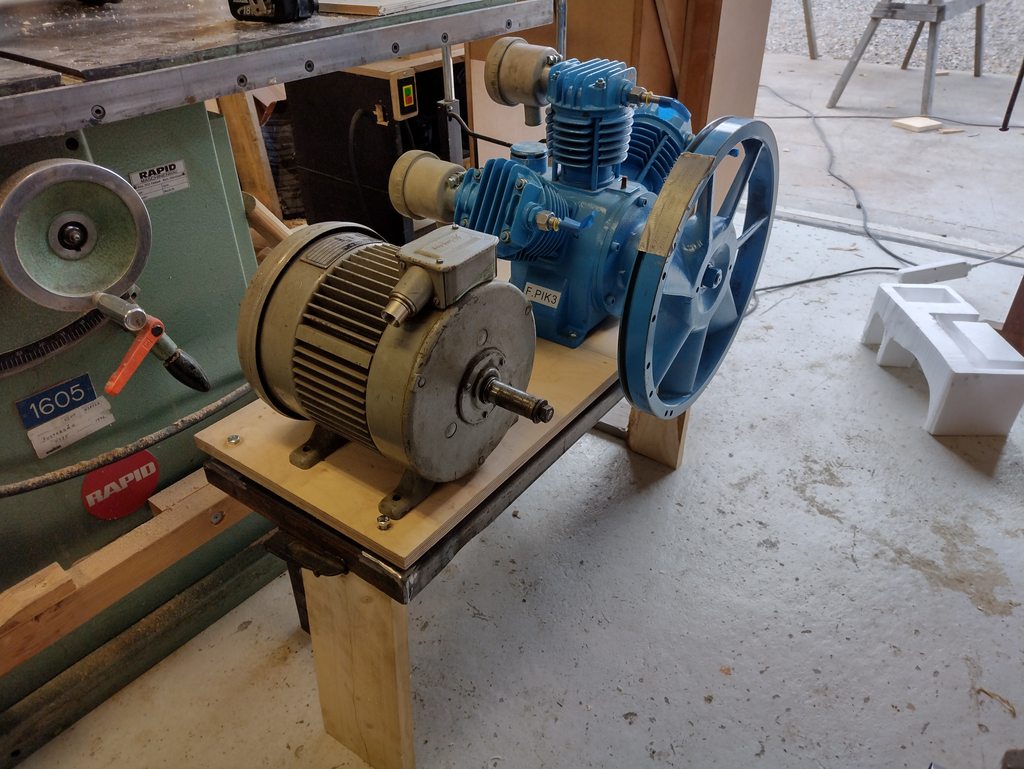 dW1Q7RJh.jpg dW1Q7RJh.jpg