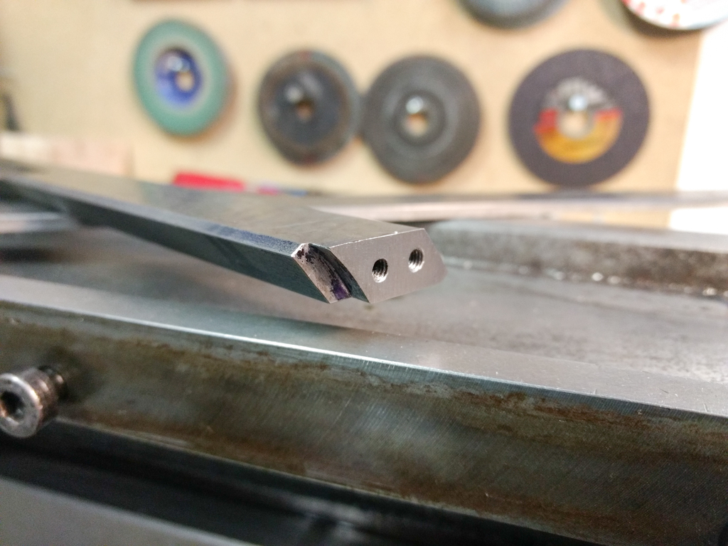 3Ybr1KJ.jpg 3Ybr1KJ.jpg