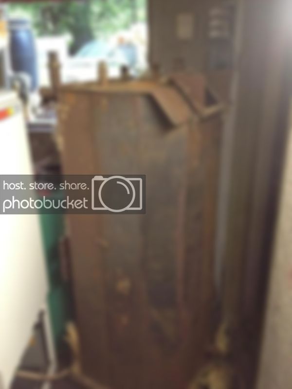 296500_10151210410026241_748548766_n.jpg 296500_10151210410026241_748548766_n.jpg