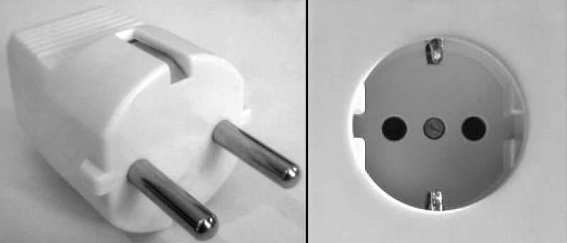 Schuko_plug_and_socket.png Schuko_plug_and_socket.png