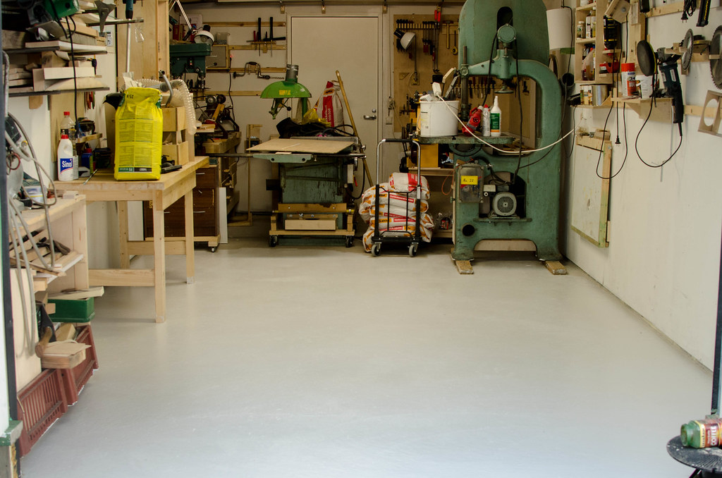 28502985460_68c62225db_b.jpg 28502985460_68c62225db_b.jpg