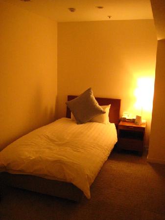 tiny-windowless-second.jpg