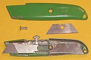 180px-Aaknife2.jpg