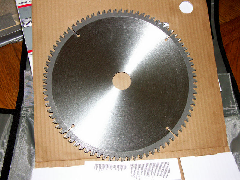 bosch008.jpg bosch008.jpg