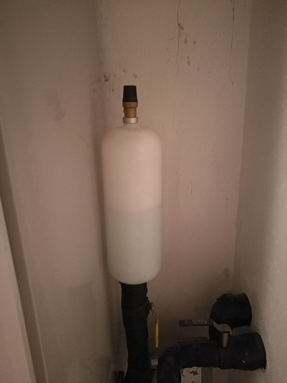 img-20170929-230252.jpg img-20170929-230252.jpg