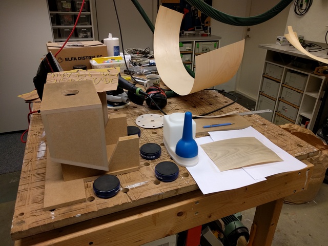 bossomupps1.jpg bossomupps1.jpg