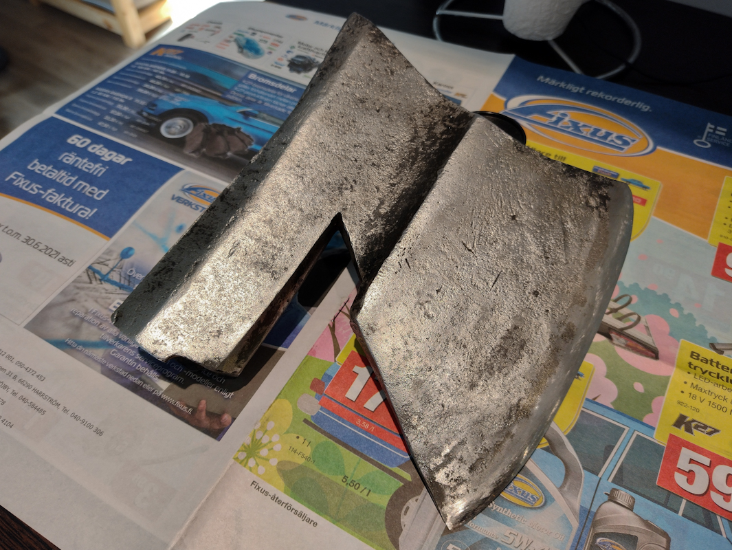 AhtvbmX.jpg AhtvbmX.jpg