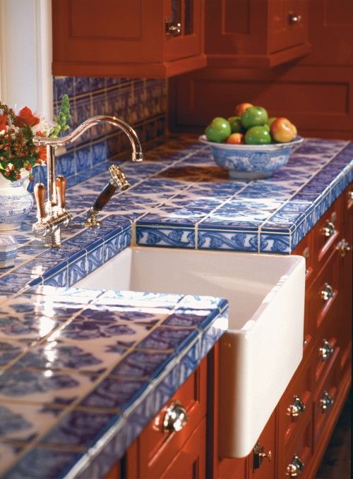 04-blue-chinoiserie-tiles-to-contrast-with-warm-colored-furniture.jpg