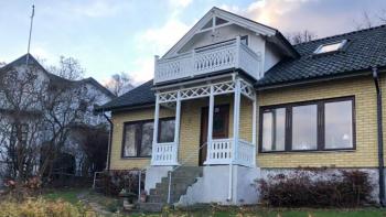 Lugn bostadsmarknad med små prisuppgångar