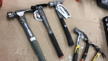 Hammare i byggarens verktygslåda