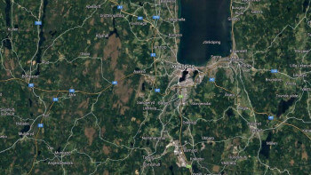 Takföretag målade över rostiga plåtar