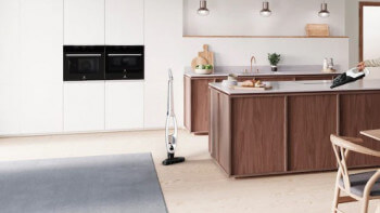 Dammsugare självantände och skadade kök