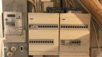 Husägare åtalas för elstöld