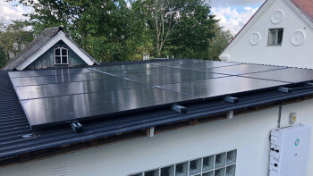 Solceller och batteri för 112 000 kr blev Peters väg till lägre elkostnader