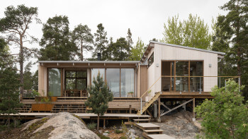 Skärgårdsvilla med skickligt utförd arkitektur