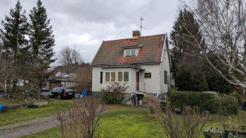 Rätt strategi för ett 100 år gammalt hus - rivning eller byggnadsvård?