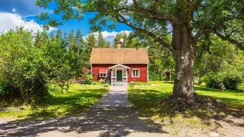 Hälften av fritidshusen säljs under utgångspris