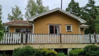 Våldtäktsdömd skrev över hus och bohag
