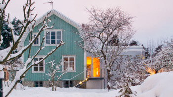 De flesta värmer huset med el