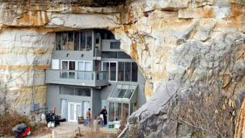 Festus Cave House i Missouri