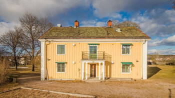 Köpte hus av kommunen som inte fick användas som bostad