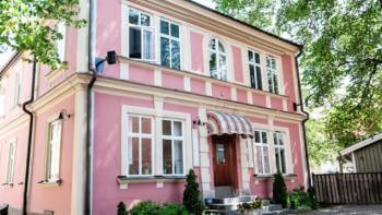 Falska renoveringar på omtalade fd hotellet i Linköping