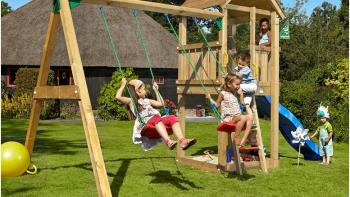 Husägare anmäld för att ha byggt lekställning på tomten