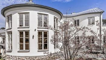 Två mansions av Pål Ross