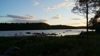 Grannar i bråk om sjöutsikt