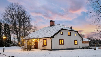 Fortsatt sakta neråt för huspriserna