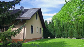 Solenergi missgynnas av regelkrångel hos kommunerna