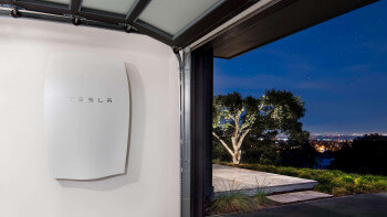 Tesla ska slå sig in på solcellsmarknaden