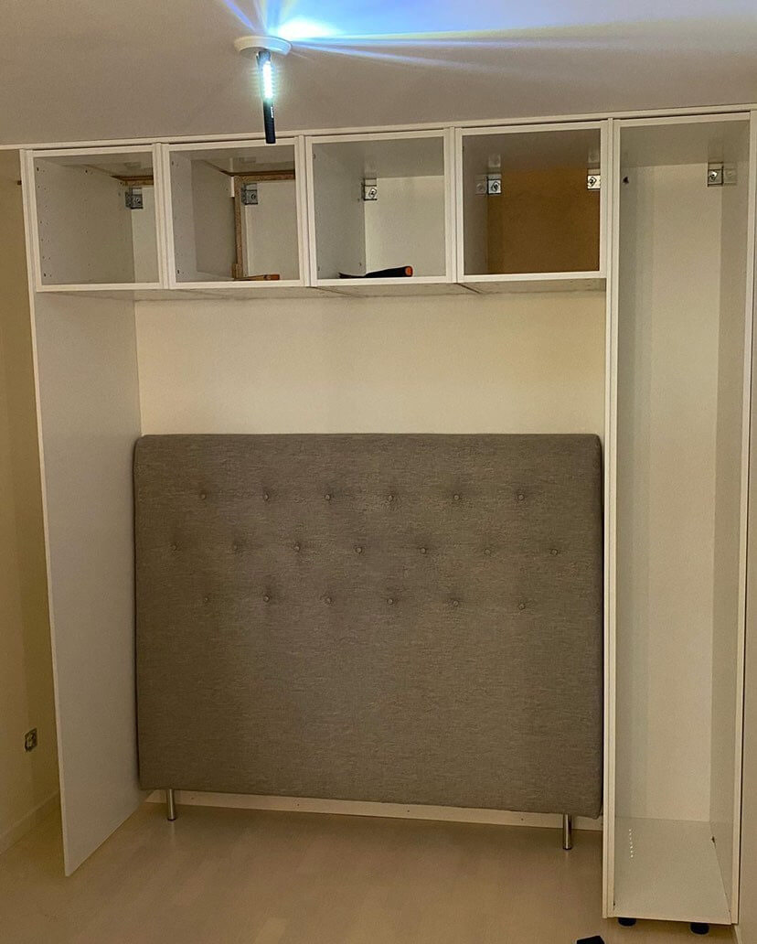 Förvaring runt säng