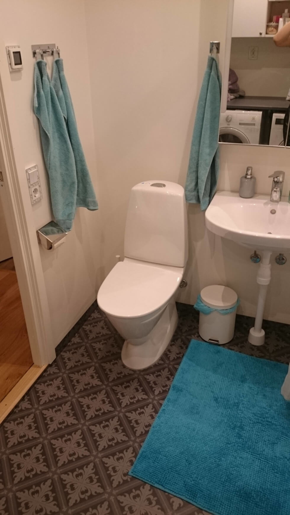 Badrum med våtrumstapet