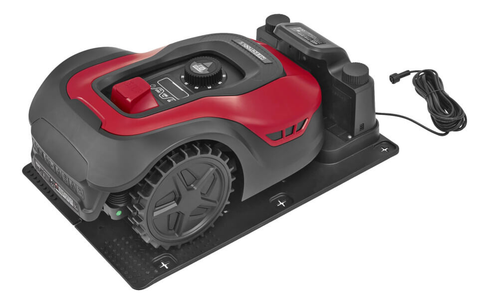 Robotgräsklipparen Meec Tools 021743 från Jula.