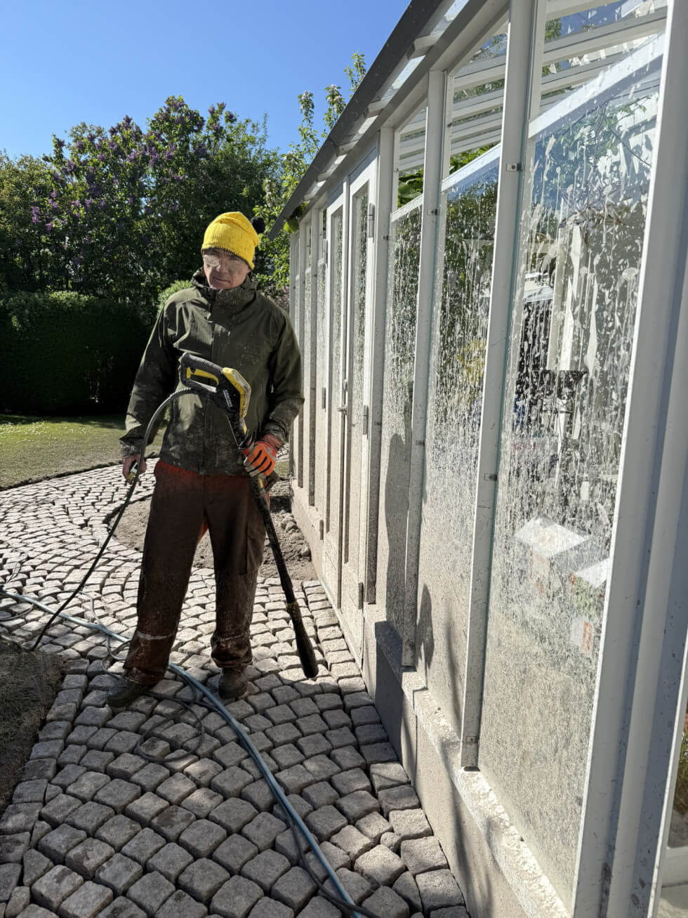 Smutsigt efter högtryckstvatt
