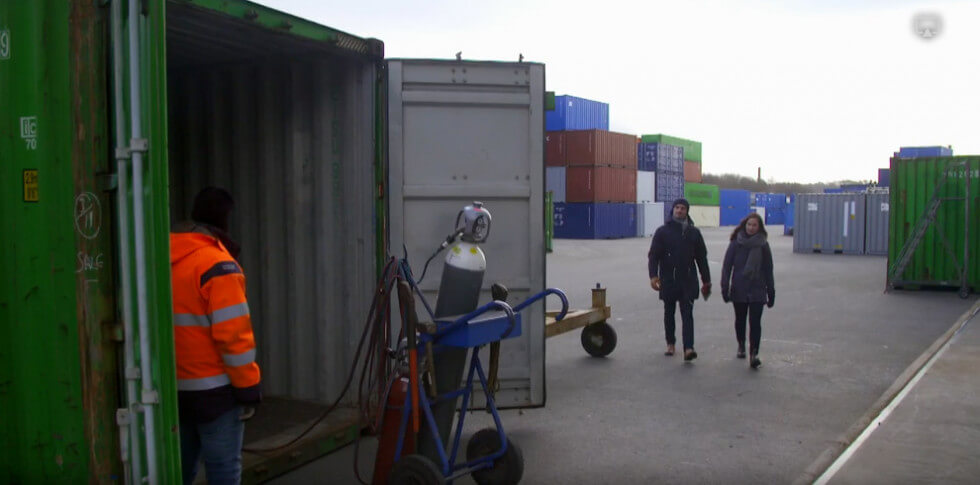 Sofie och Sebastian väljer containrar
