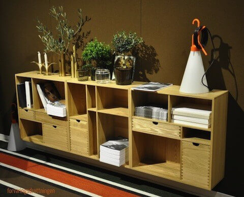 swedese-bokhylla-stockholm-furniture-light-fair-2015.jpg