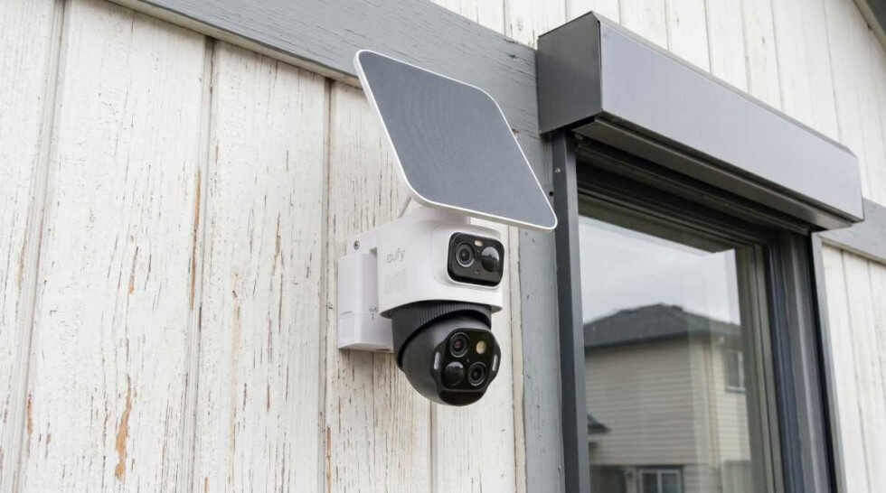 eufyCam S4 mounted 1 1