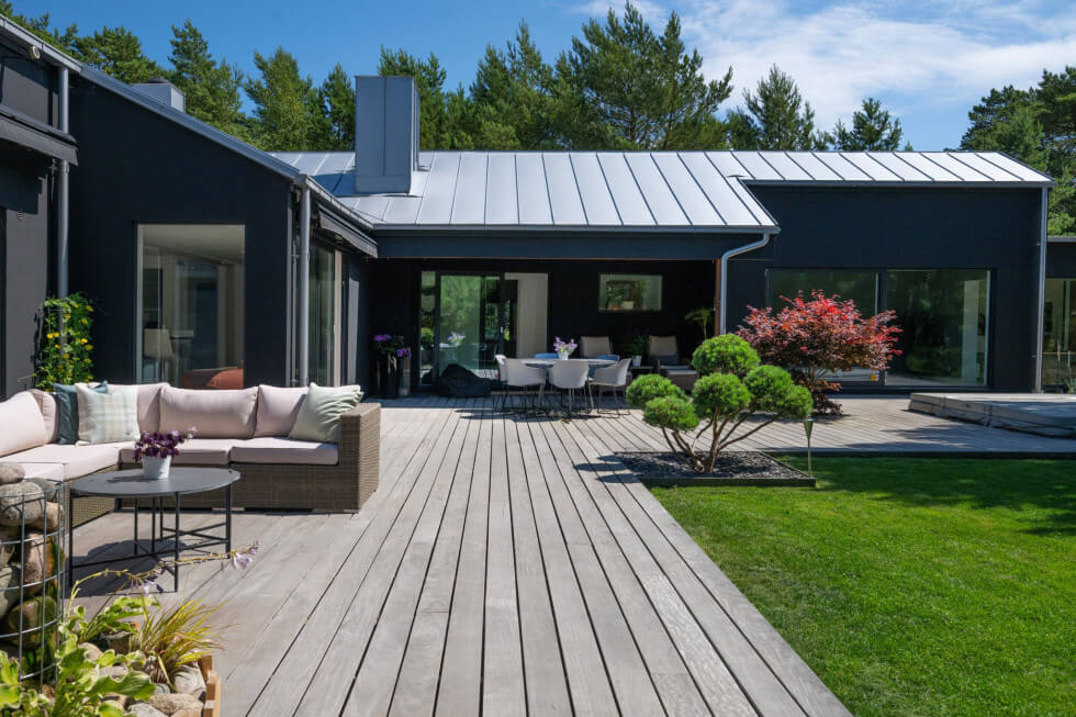 Tillbyggnad i vinkel