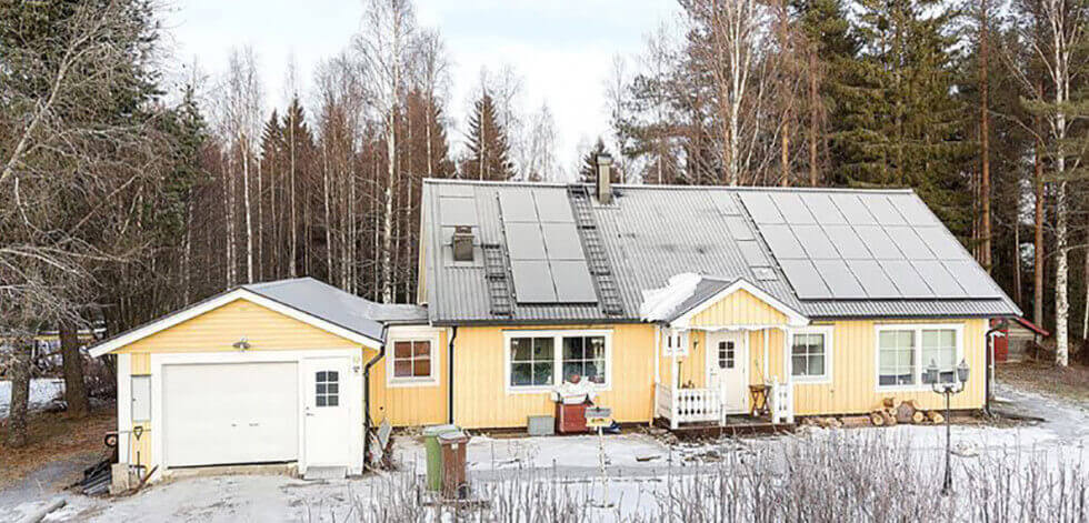 Ett hus med solceller, dock inte det som nämns i artikeln. 