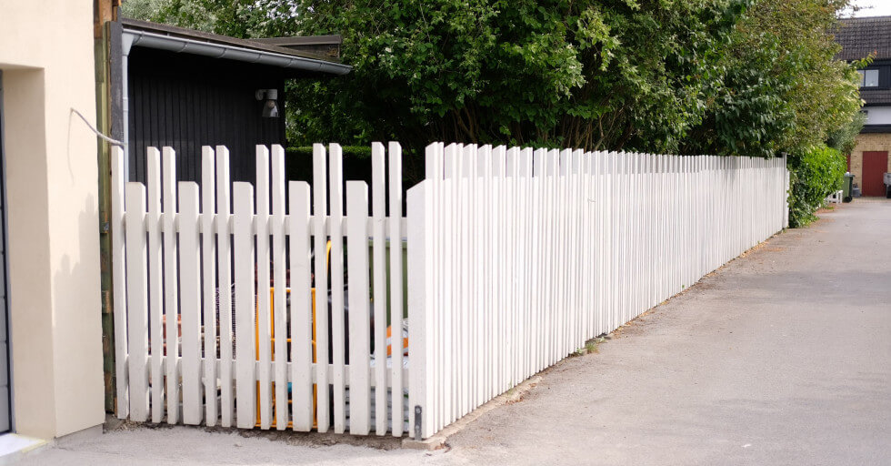 Ludvig byggde ca 30 meter staket.