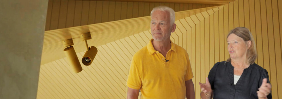 De har satt upp 6400 meter pärlspont i huset.