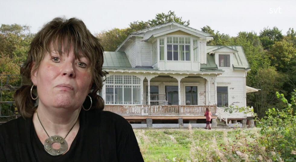 Jette Hellevig vid sitt 1880-talshus.