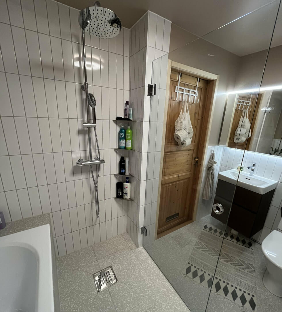 Medlemmen Yowsa planerade sin badrumsrenovering väl och berättade sedan om den i en projekttråd i forumet.