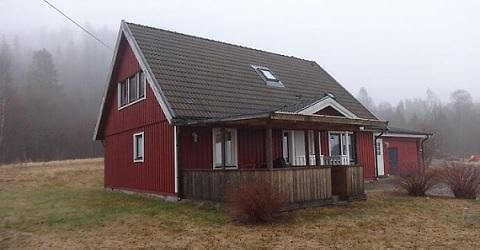 Ett hus i Sundsvall som såldes på exekutiv auktion.